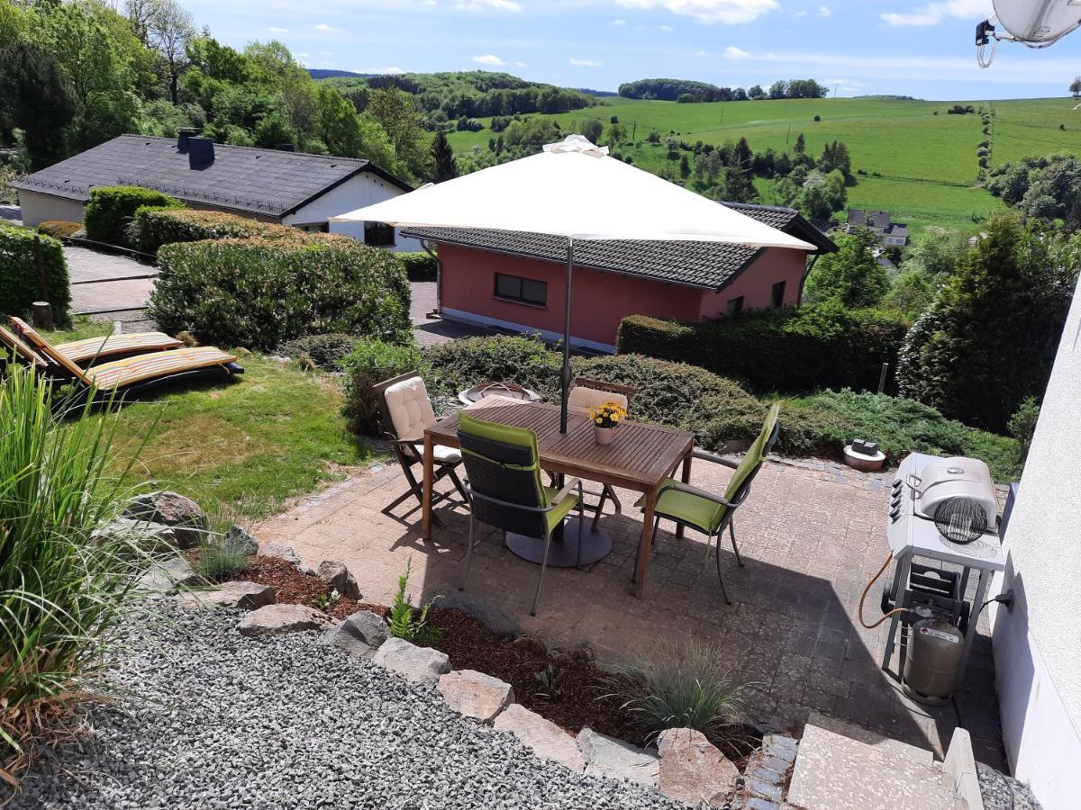 Grosse Auszeit Eifel Mit Sauna, Kamin Und Terrasse Nettersheim Exterior photo